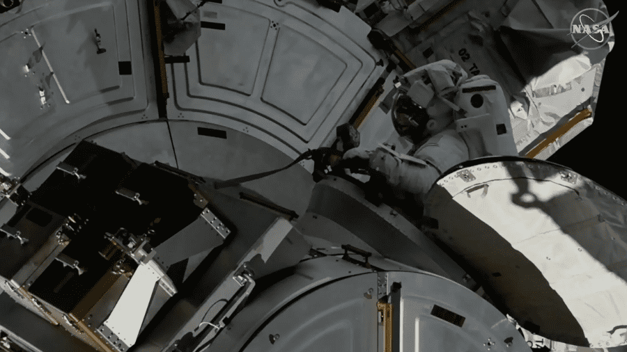 NASA Astronaut Josh Cassada enters the airlock at the end of spacewalk. (Image Credit: NASA)