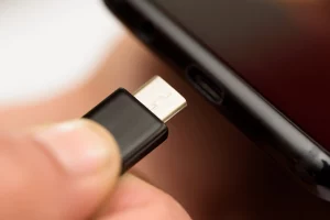 Mobile industry stakeholders agree on a phased rollout of common USB-C chargers in India