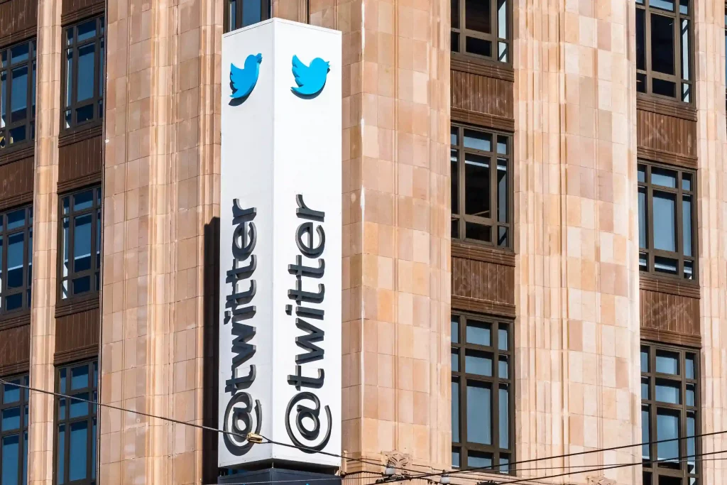 Twitter sued by advisory firm Innisfree over $1.9 million worth of unpaid bills