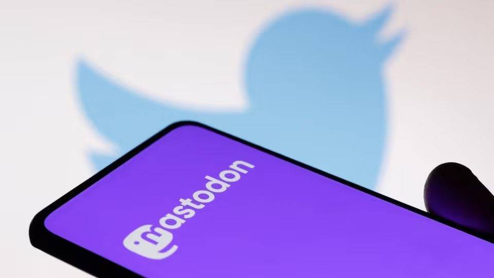 Twitter’s new rules benefit its alternative Mastodon