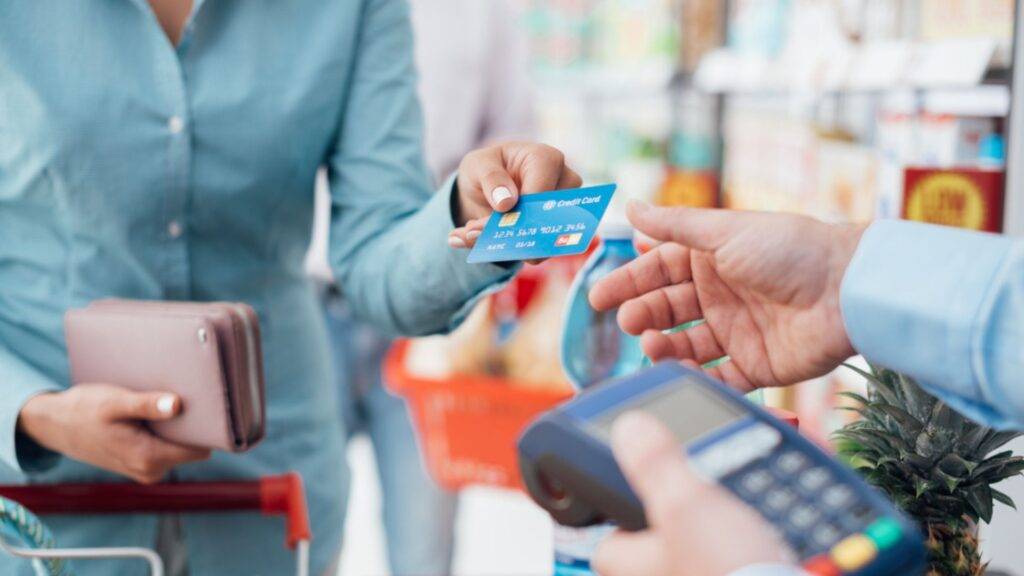 Credit Card Showdown: A Comprehensive Guide to the Best Rewards Credit Cards for 2023