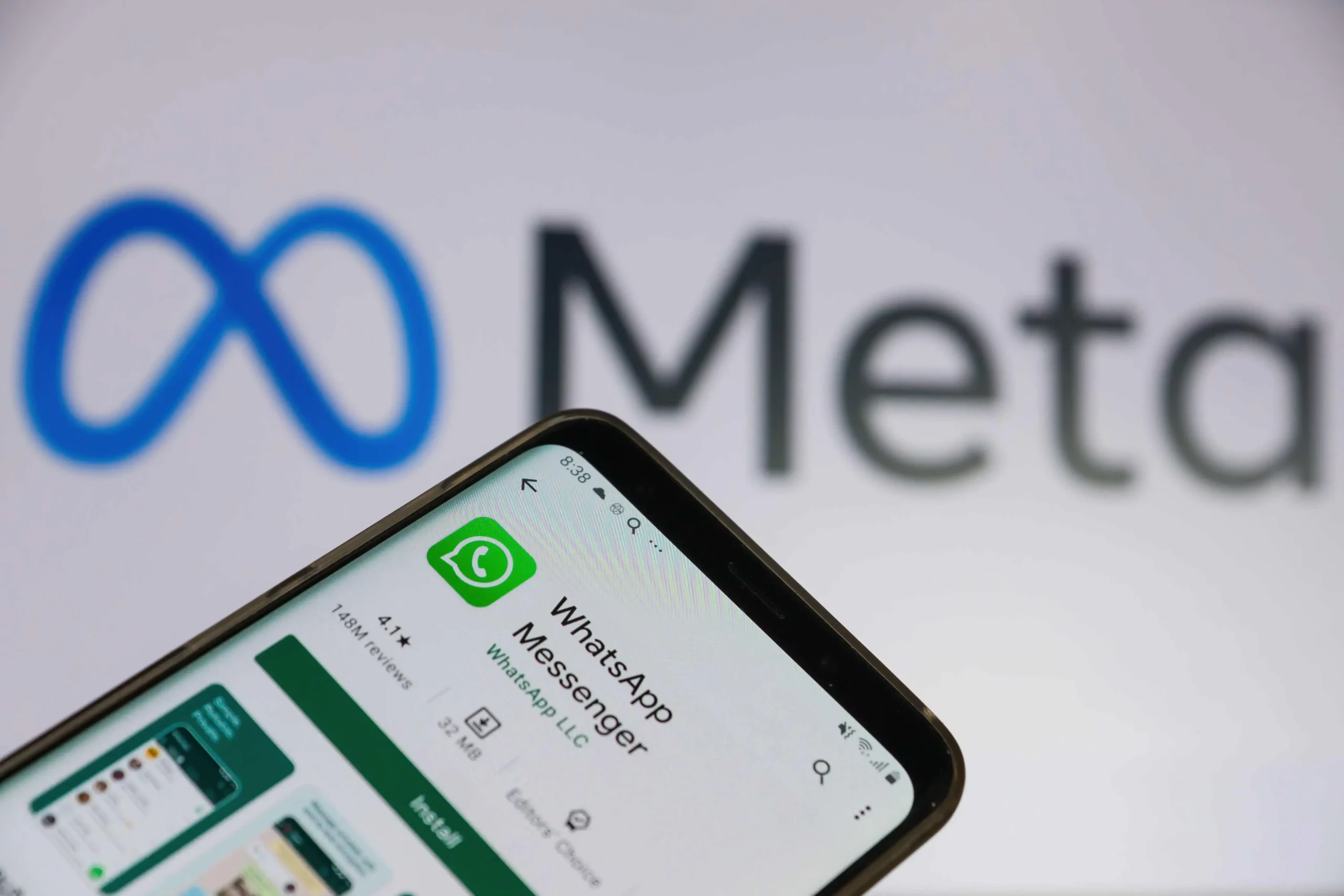 meta-s-ai-chatbot-debuts-on-whatsapp